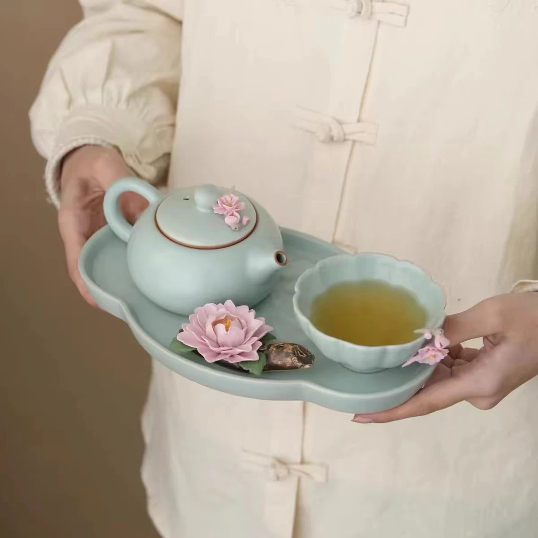 陈培明天青汝窑可养西施壶+花瓣主人杯+茶盘送牡丹花