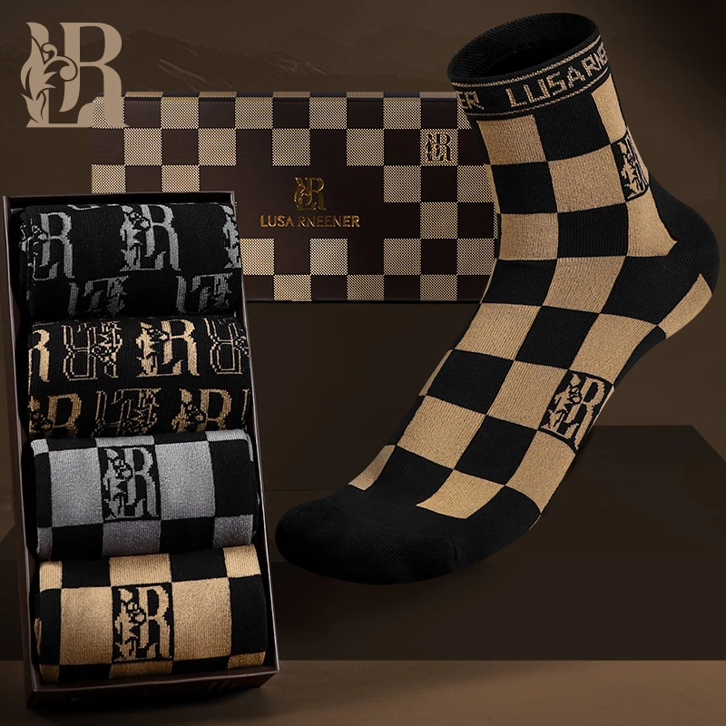 LR品牌秋冬新款男士中筒袜商务百搭防臭透气棉袜子吸汗长袜礼盒装