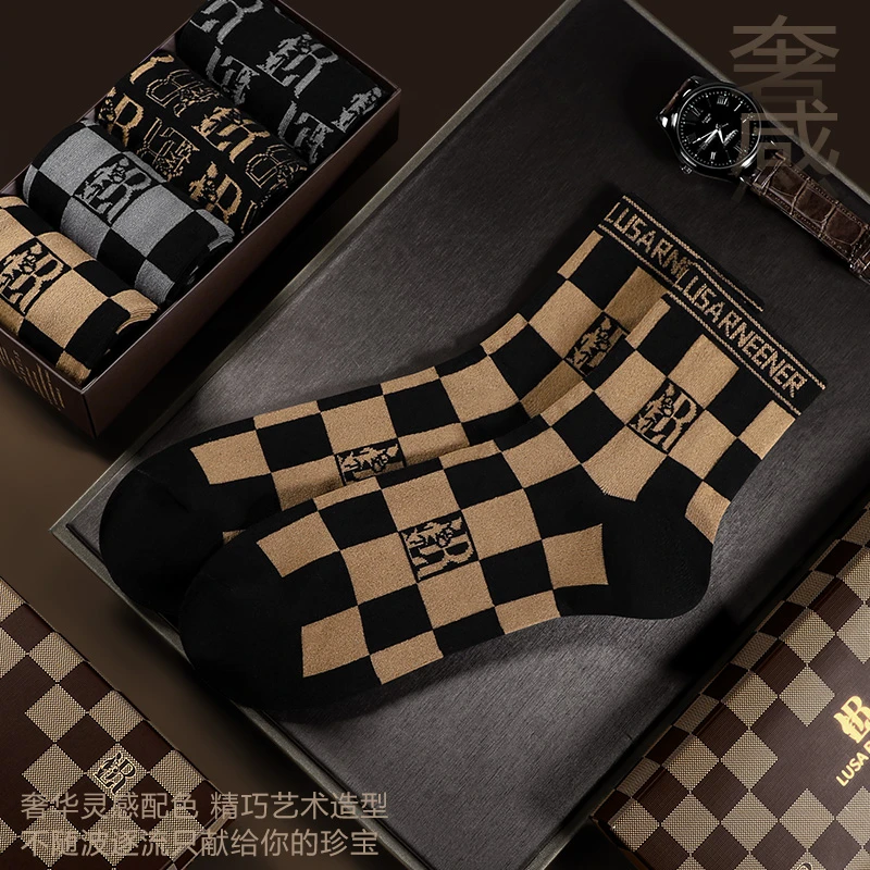 【4双装】LR品牌秋冬新款男士中筒袜百搭防臭透气棉袜吸汗长袜礼盒