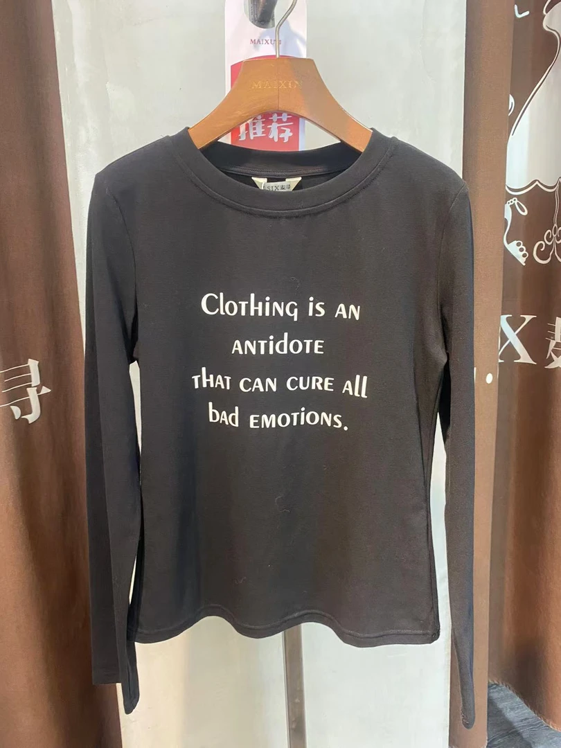秋冬新款字母印花长袖T恤女小众设计感修身显瘦打底衫