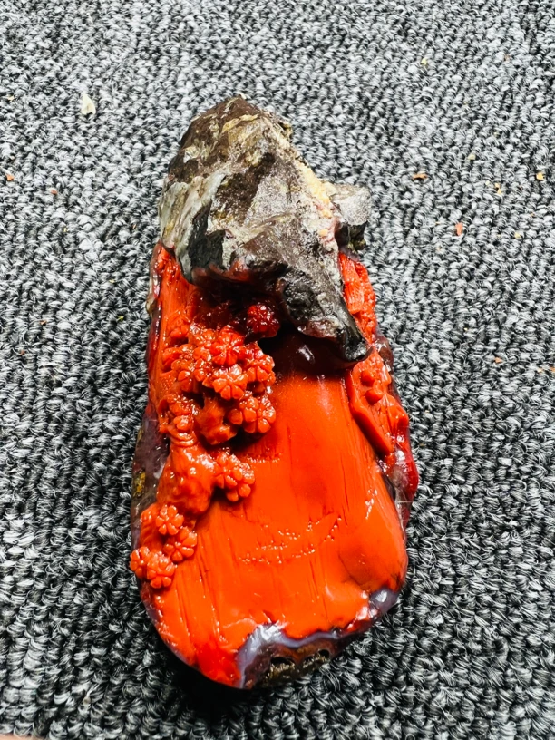 保山西山杨柳老南红摆件