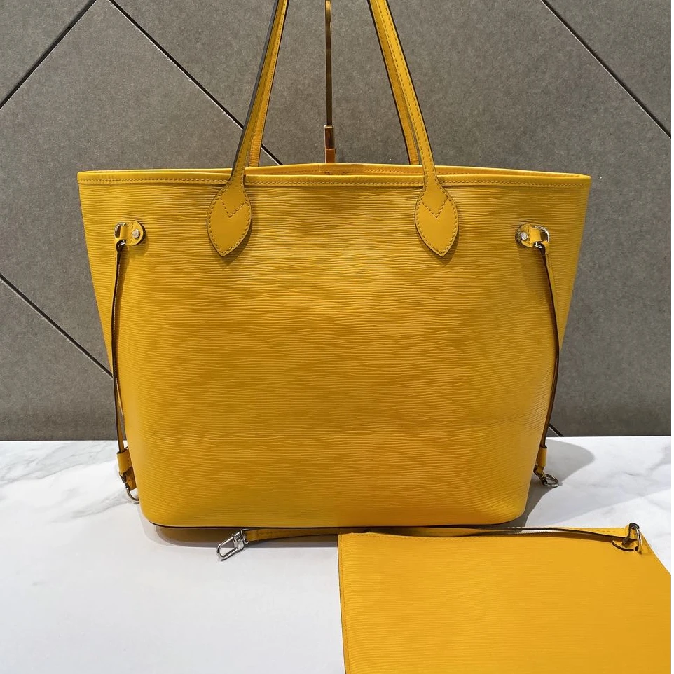 95新 LV 帝爵奢品/95新/LV/黄色水波纹字母购物袋