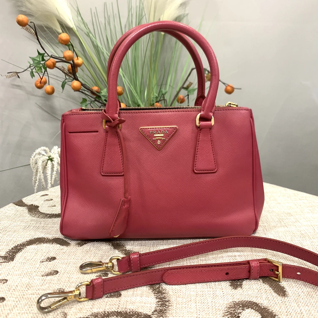 95新 Prada/普拉达 帝爵奢品/95新/单肩包/小沈