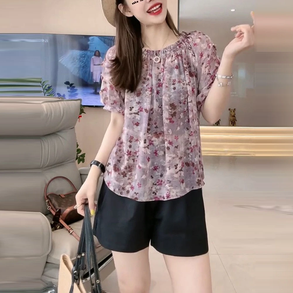 夏季新款时尚碎花设计感减龄小衫百搭短裤女2025韩版显瘦百搭套装