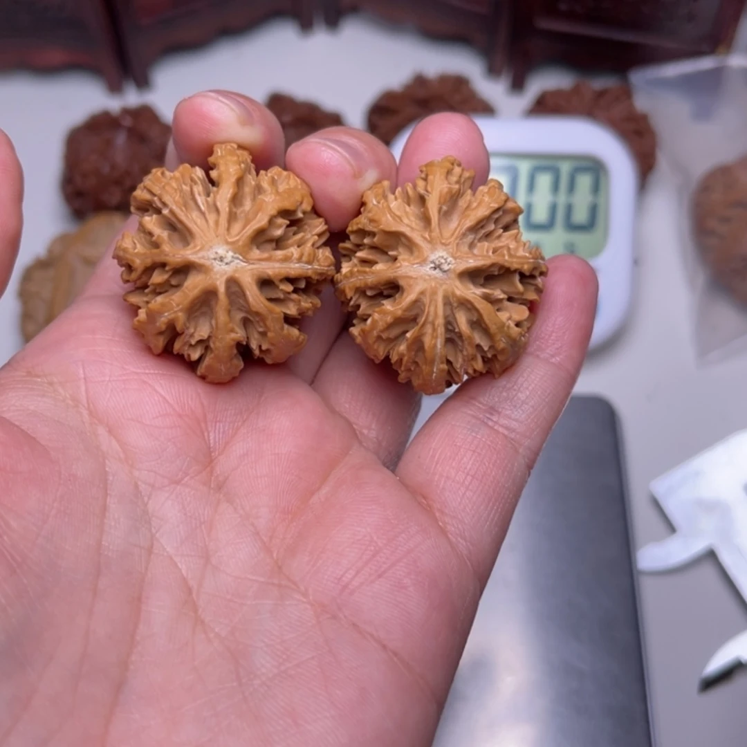 【闪购商品】文玩核桃把件15