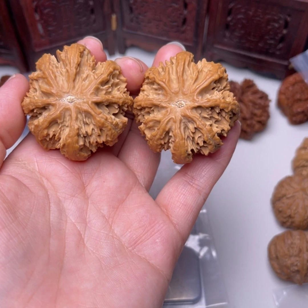 【闪购商品】文玩核桃把件13