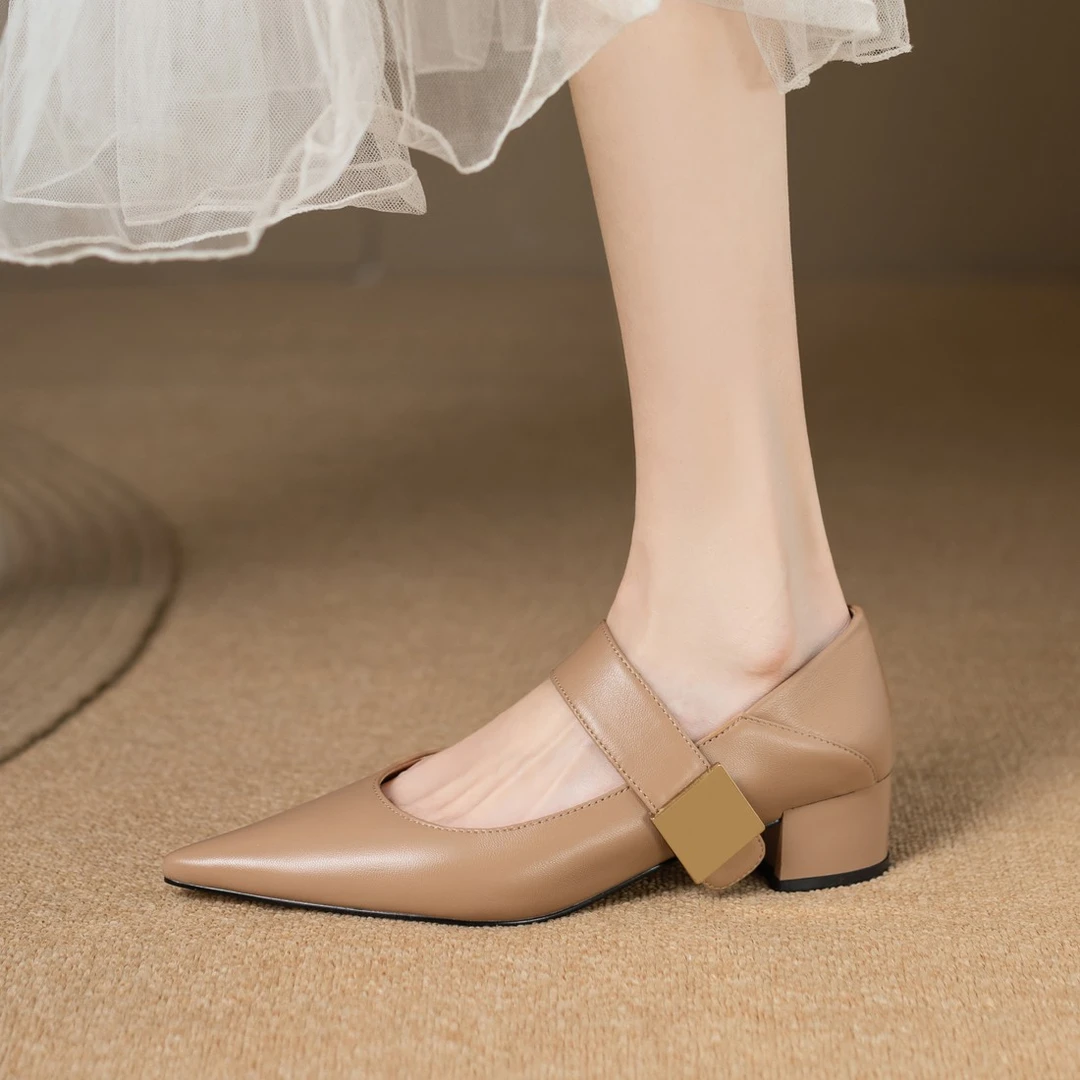 新款2023通勤真皮高跟鞋女粗跟中跟尖头浅口单鞋金属百搭舒适女鞋