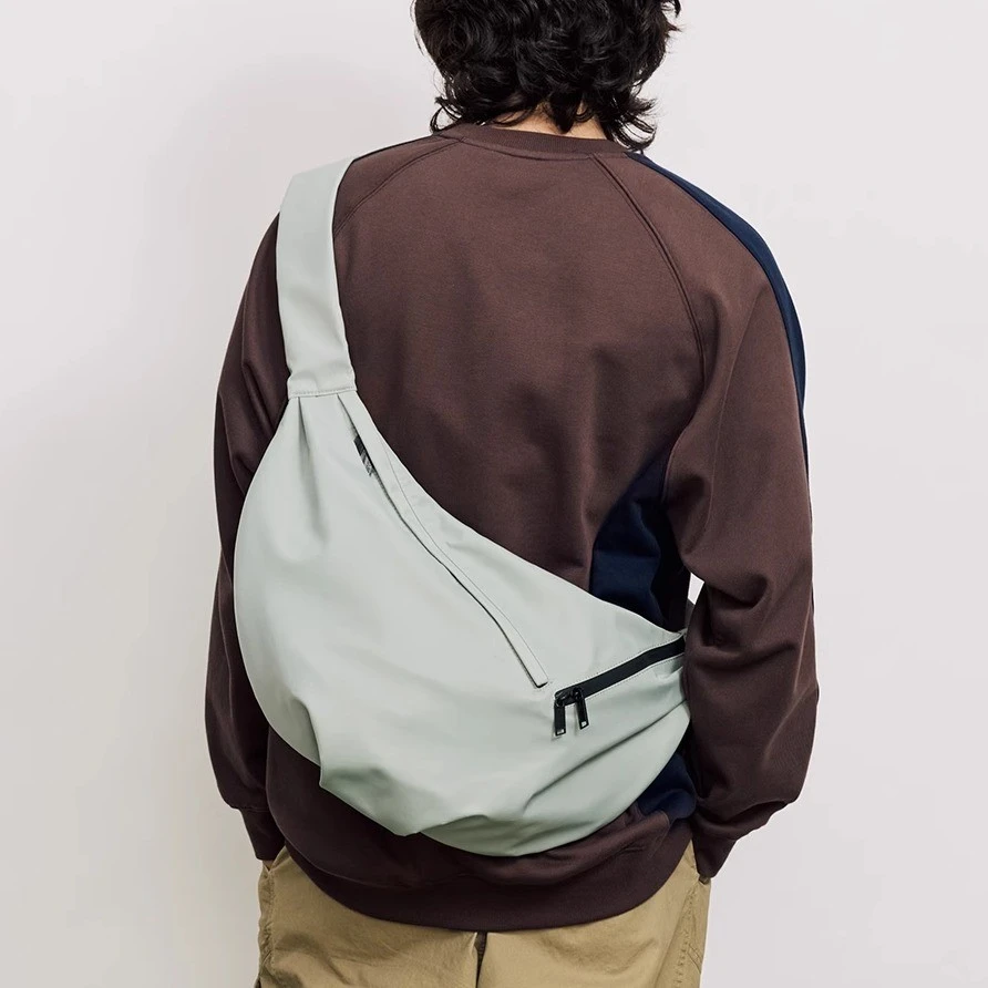 MYEDITION包包男款运动休闲大容量慵懒风斜挎男生通勤大号饺子包