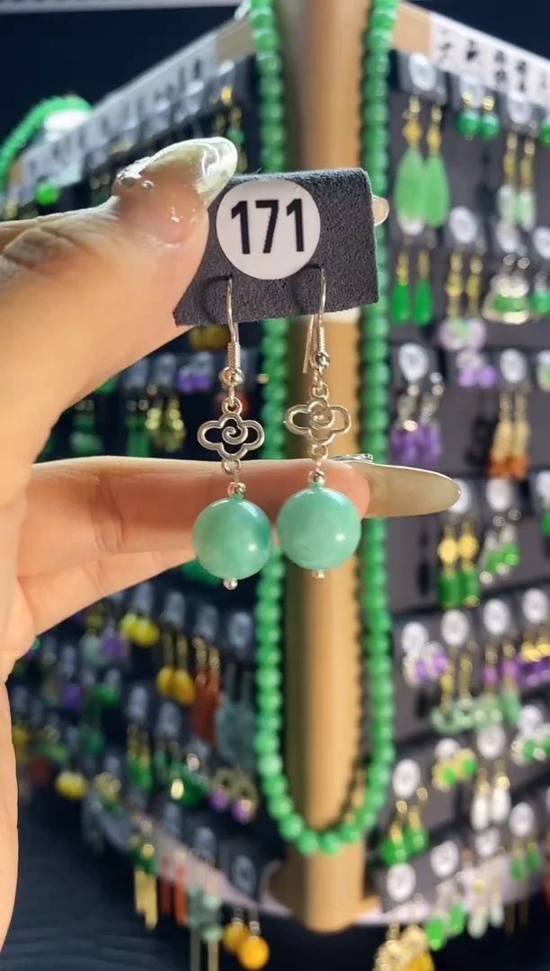 【闪购商品】翡翠耳饰银S925镶嵌171...