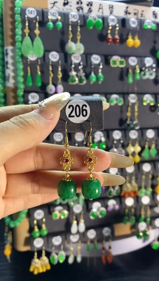 【闪购商品】翡翠颈饰银S925镶嵌206...