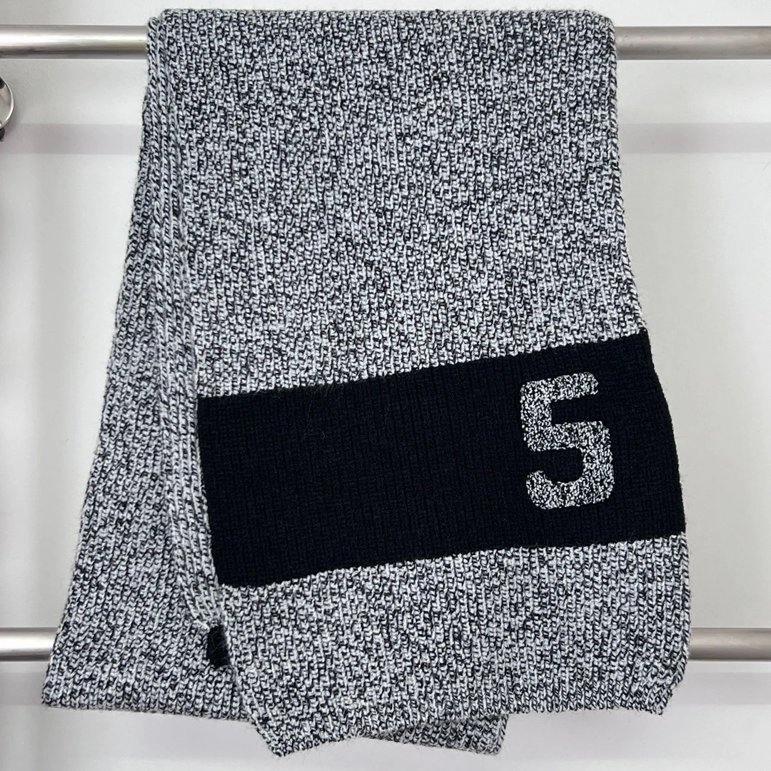 秋冬香家同款黑灰拼色小香风毛线针织围巾披肩不挑人百搭