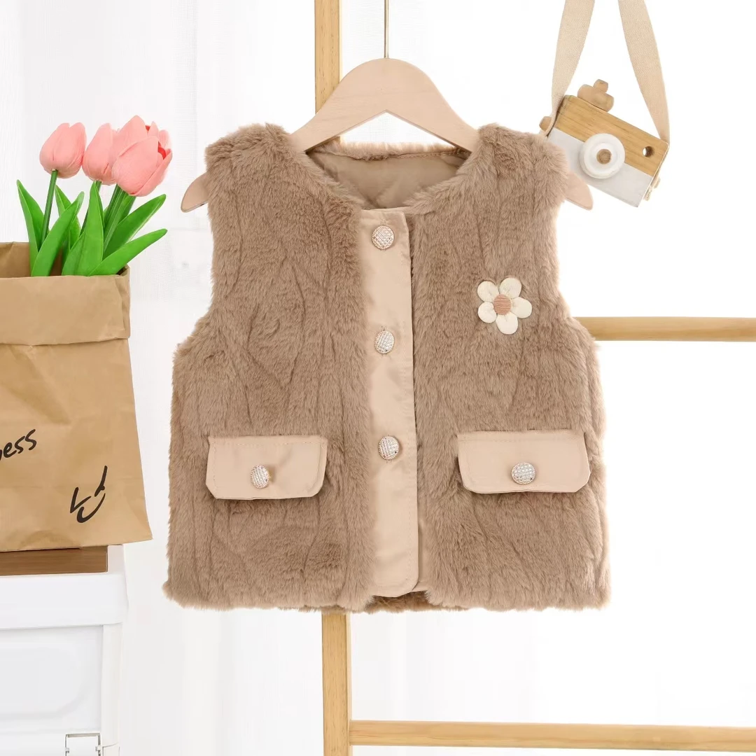 儿童马甲秋冬外穿女2024新款女童小公主甜美洋气加棉坎肩省钱风