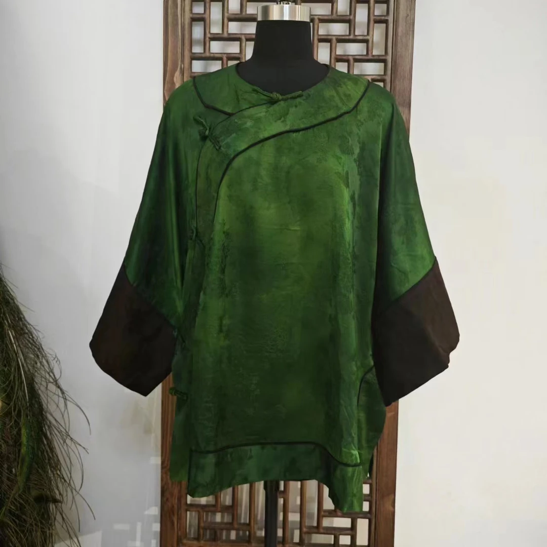 凤徕兮私人定制绿底暗纹花蝴蝶斜襟盘扣翻边袖上衣香云纱 HY1095