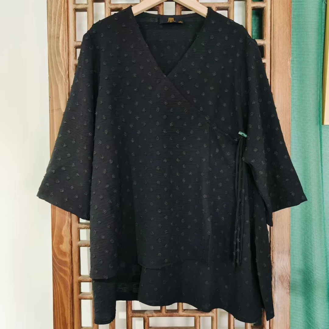 凤徕兮私人定制黑色v领斜襟不规则设计款上衣(LS250-1)