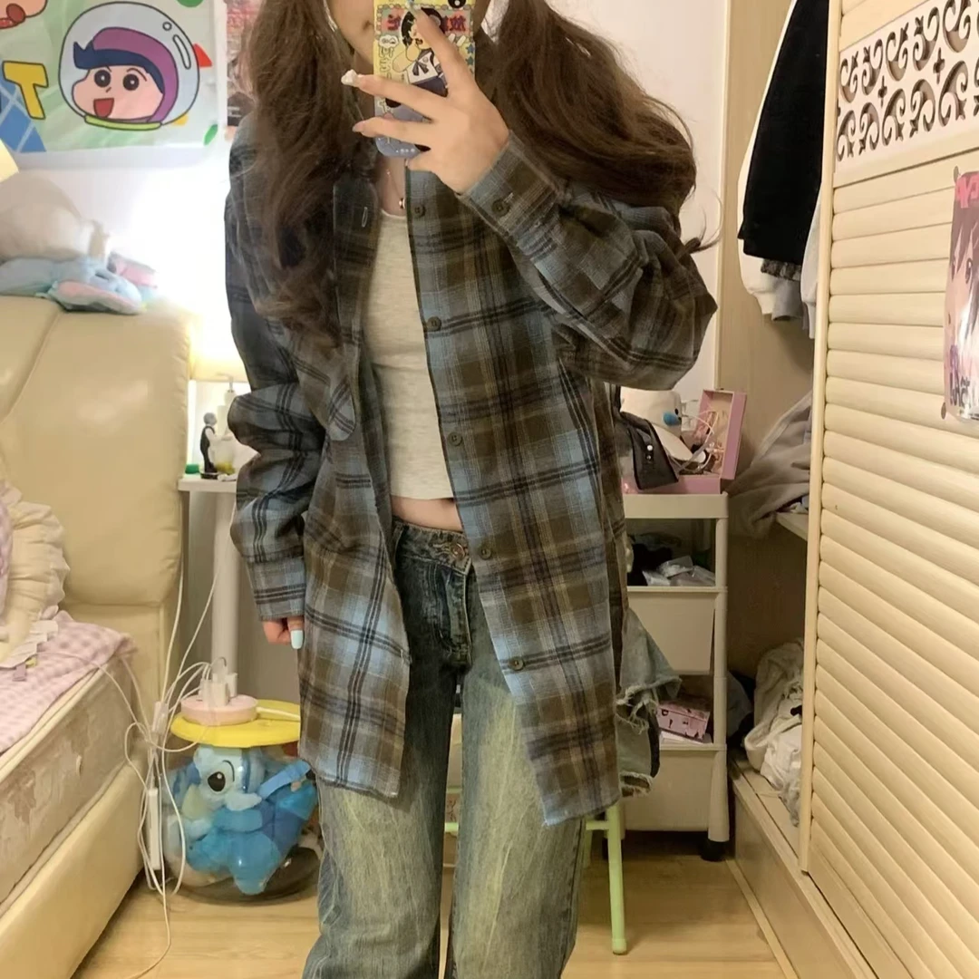 复古慵懒风长袖格子衬衫女装2024新款设计感小众中长款衬衣薄外套