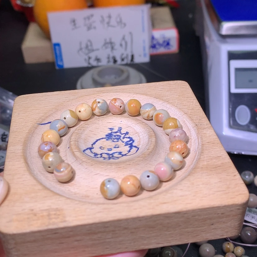 【闪购商品】石英质玉手链合金。23