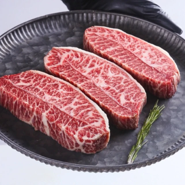 澳洲谷饲安格斯M3+牡蛎肉板腱牛排
