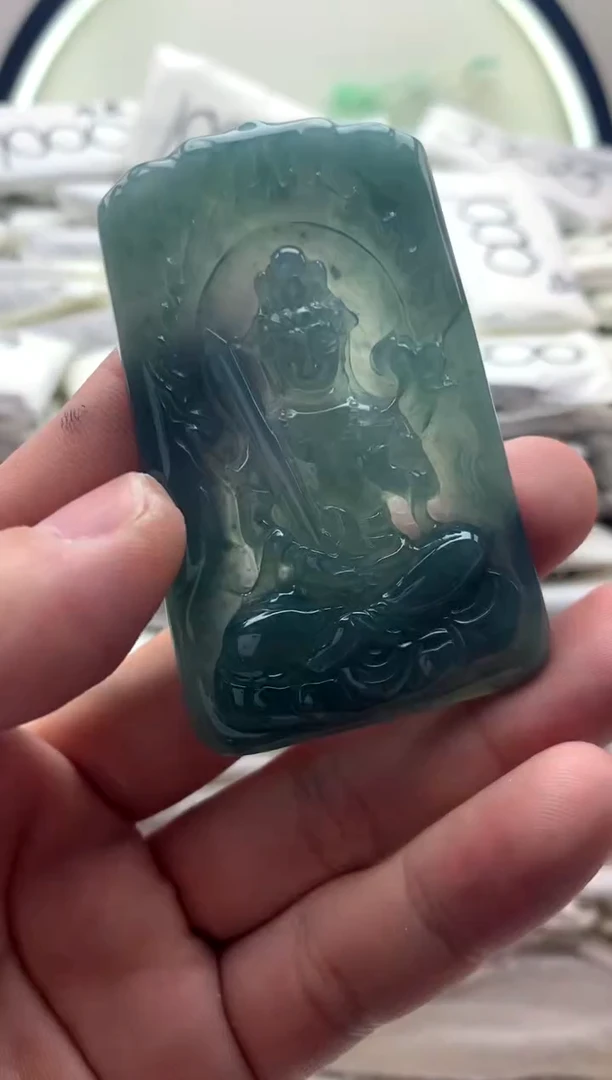 【闪购商品】翡翠颈饰未镶嵌虚空藏