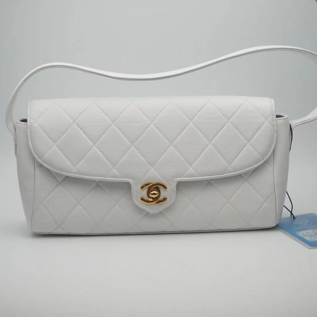 95新 Chanel/香奈儿 白色法棍腋下包