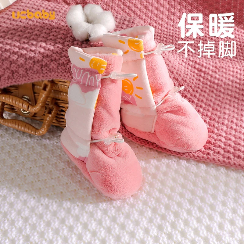 婴儿鞋子冬季加绒新生儿棉鞋宝宝秋冬0一6月加厚保暖鞋女长筒鞋袜