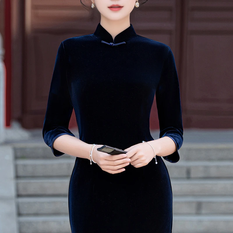 春秋季旗袍加厚民国风2025新款水貂绒日常老上海高贵丝绒黑色裙子
