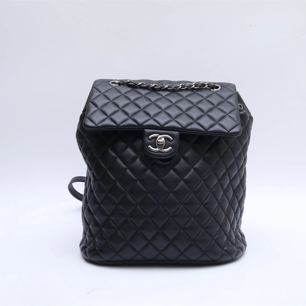 99新 Chanel/香奈儿 小花6花 萨尔茨堡双肩包中号 黑色 23开