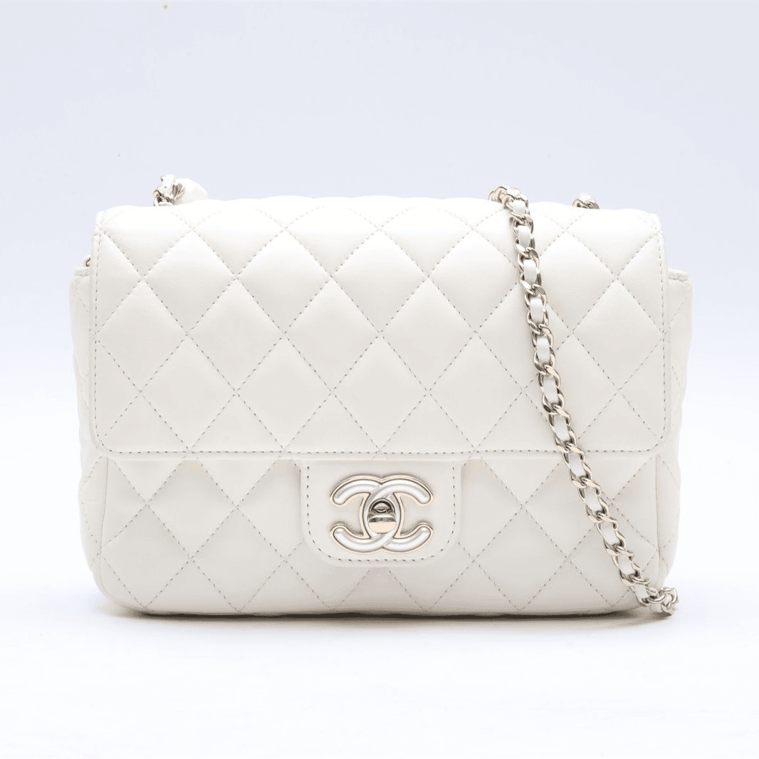 99新 Chanel/香奈儿 小花攀攀CF 20cm 白色 皮革S 芯片开 珐琅扣