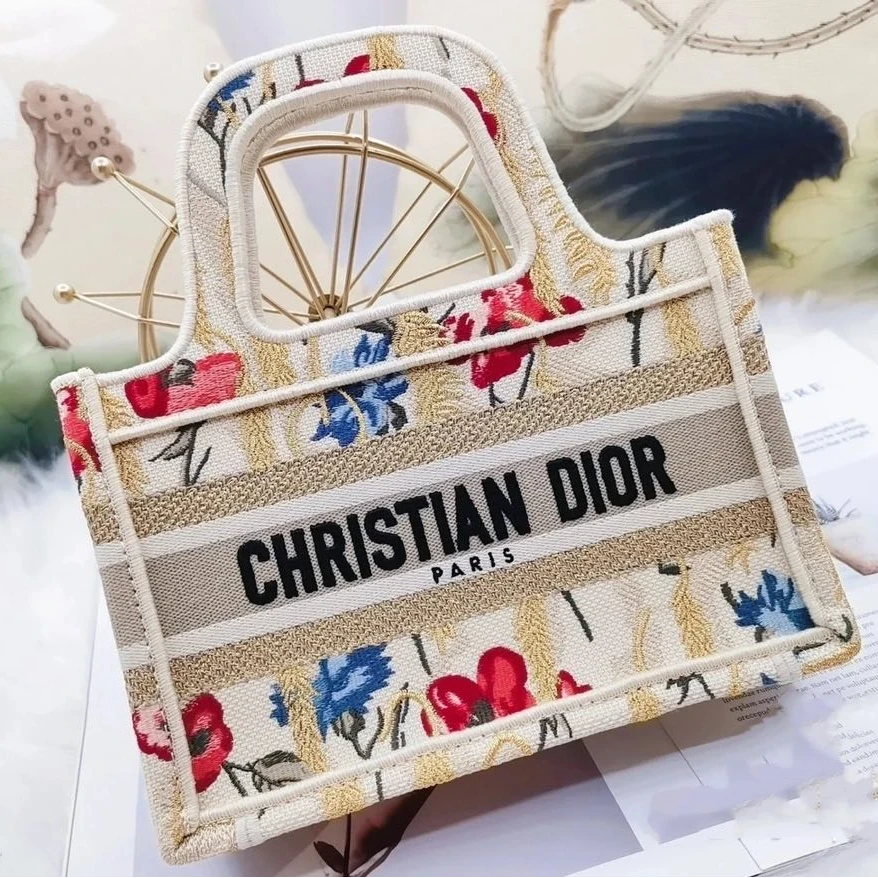95新 DIOR/迪奥 小花攀攀Book Tote 迷你 21.5 米白色 帆布