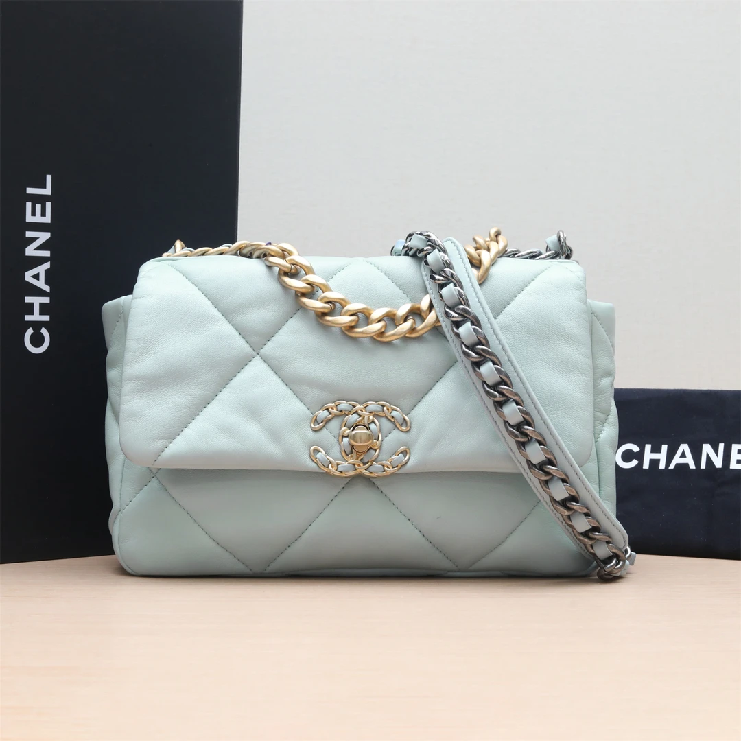 95新 Chanel/香奈儿 小花佳珊P23381728319BAG 口盖包 小号 26cm