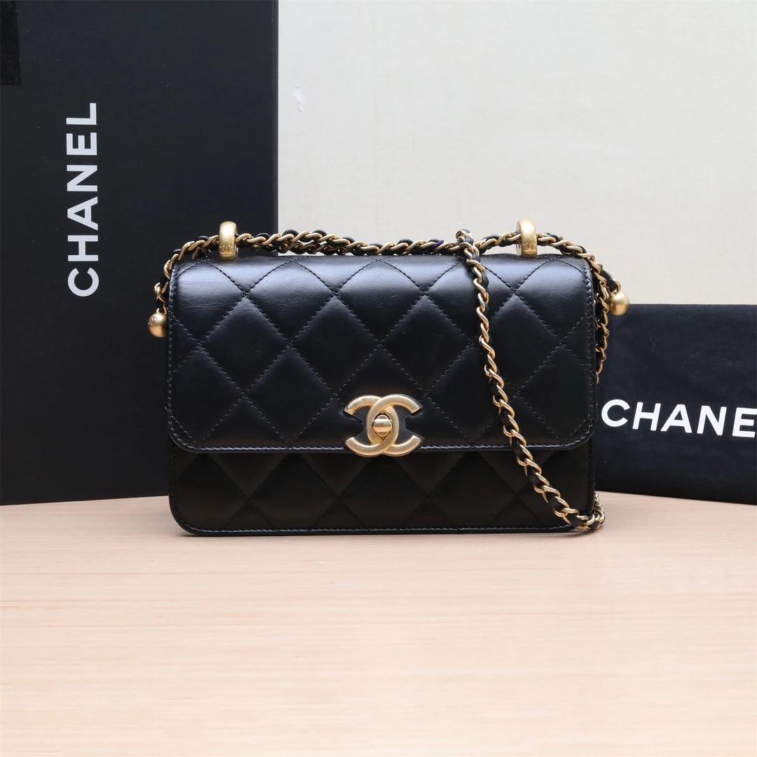 99新 Chanel/香奈儿 小花6花 21A CF 口盖包 黑色 双金珠 芯片开