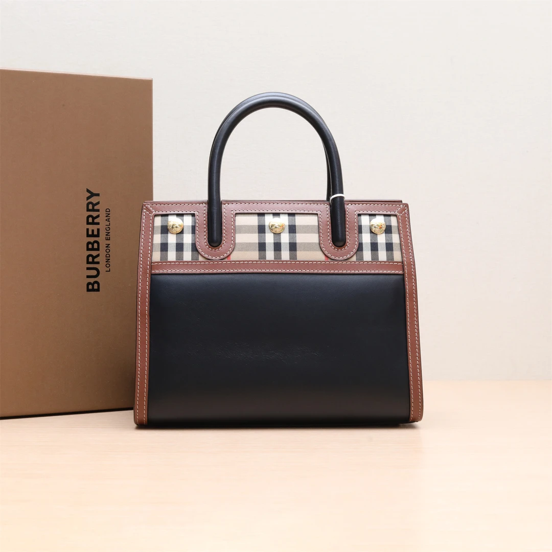 99新 BURBERRY/博柏利 【33精选】P224620773 泰尔勒格纹拼皮包