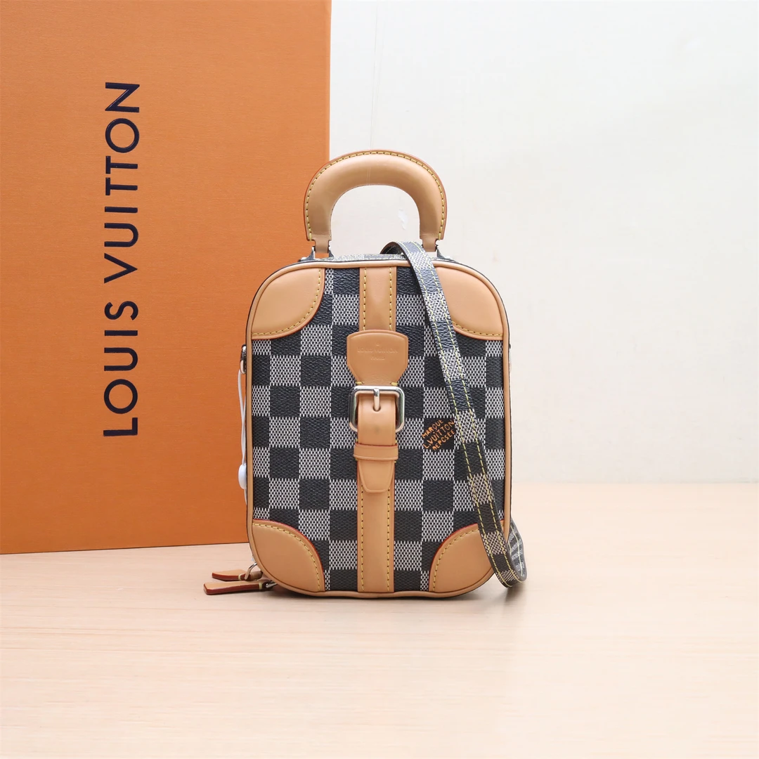 99新 LouisVuitton/路易威登 小花双双饭盒 小箱子斜挎包 拼色