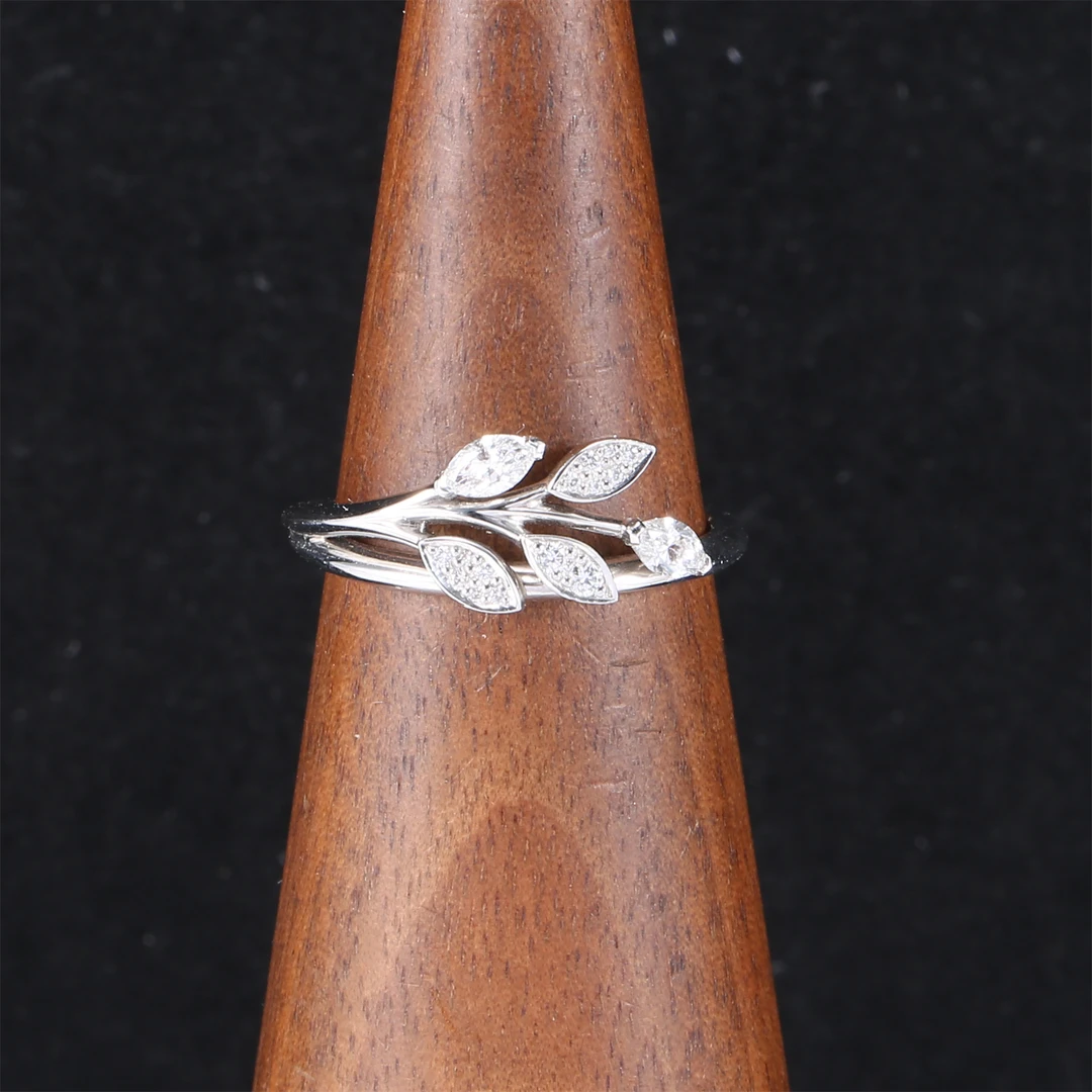 99新 Tiffany & Co./蒂芙尼 【33精选】4727145白金镶钻戒指  54