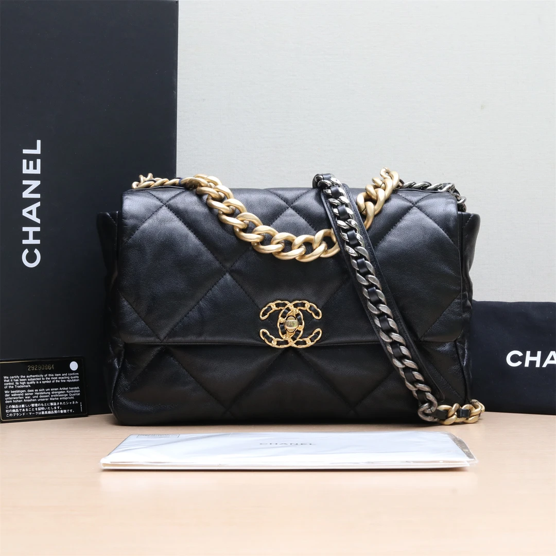 95新 Chanel/香奈儿 小花双双19BAG 口盖包 中号 皮革S 29开