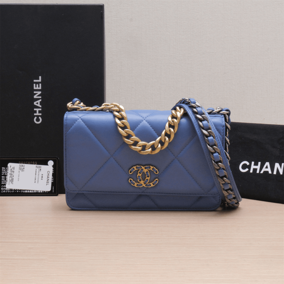 99新 Chanel/香奈儿 【33精选】760530 19BAG 吸扣WOC