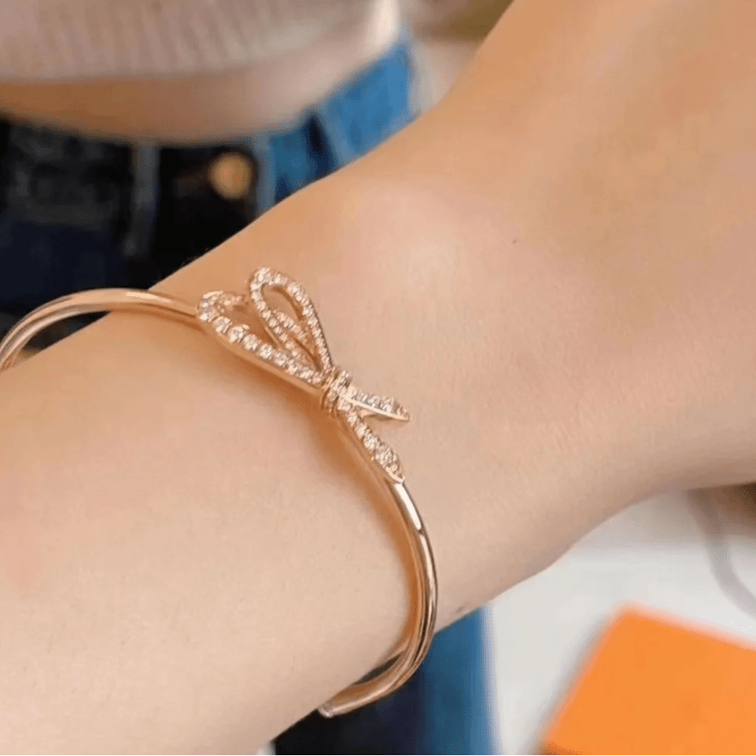 99新 Tiffany & Co./蒂芙尼 宠粉小花6珊 蝴蝶结满钻手镯玫瑰金16