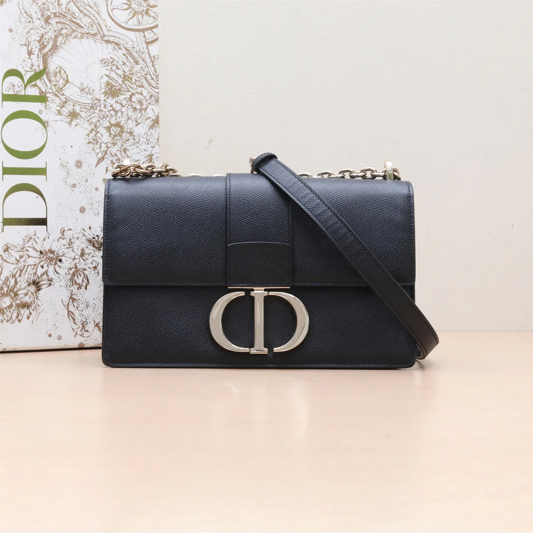 99新 DIOR/迪奥 黑黑精选 24490730Montaigne 蒙田 链条肩带 中号