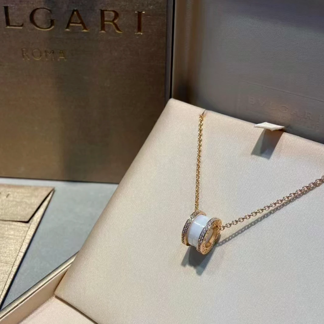99新 BVLGARI/宝格丽 小花6珊 弹簧项链三环扣双边钻玫瑰金白陶瓷