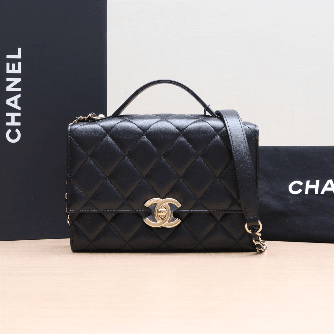 99新 Chanel/香奈儿 小花攀攀手提盒子包 17.5皮革S 皮革S 芯片