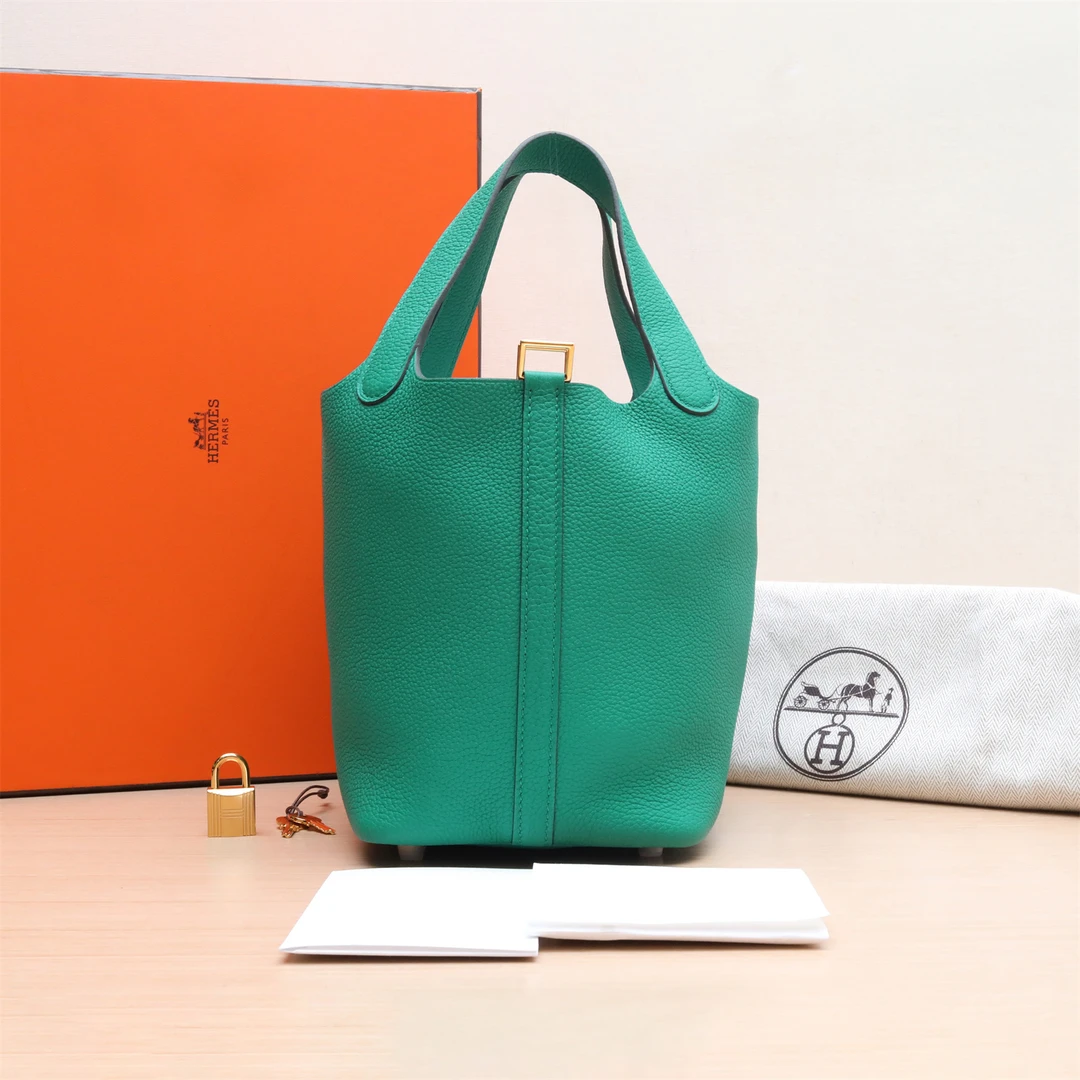 全新未使用 Hermes/爱马仕 小花6珊 18 菜篮子 帝王绿TM皮U刻金扣