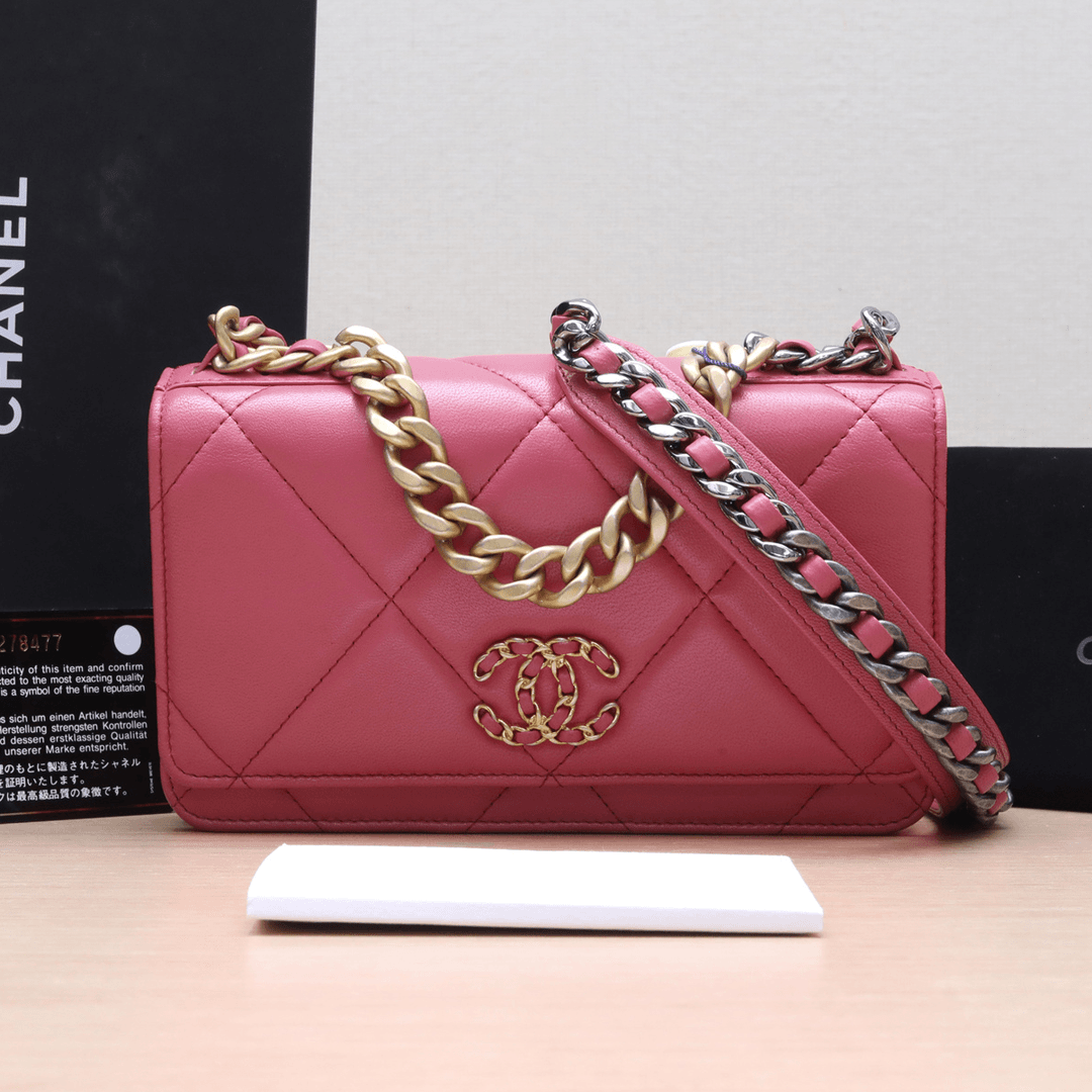 99新 Chanel/香奈儿 -100【攀攀宠粉】19BAG吸扣WOC19粉色皮革S29开