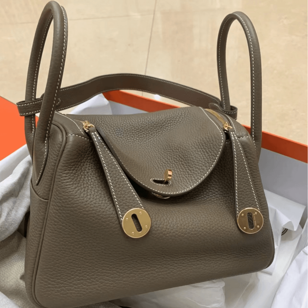 99新 Hermes/爱马仕 小花6珊 Lindy 26 大象灰 TC皮 Y刻 金扣包