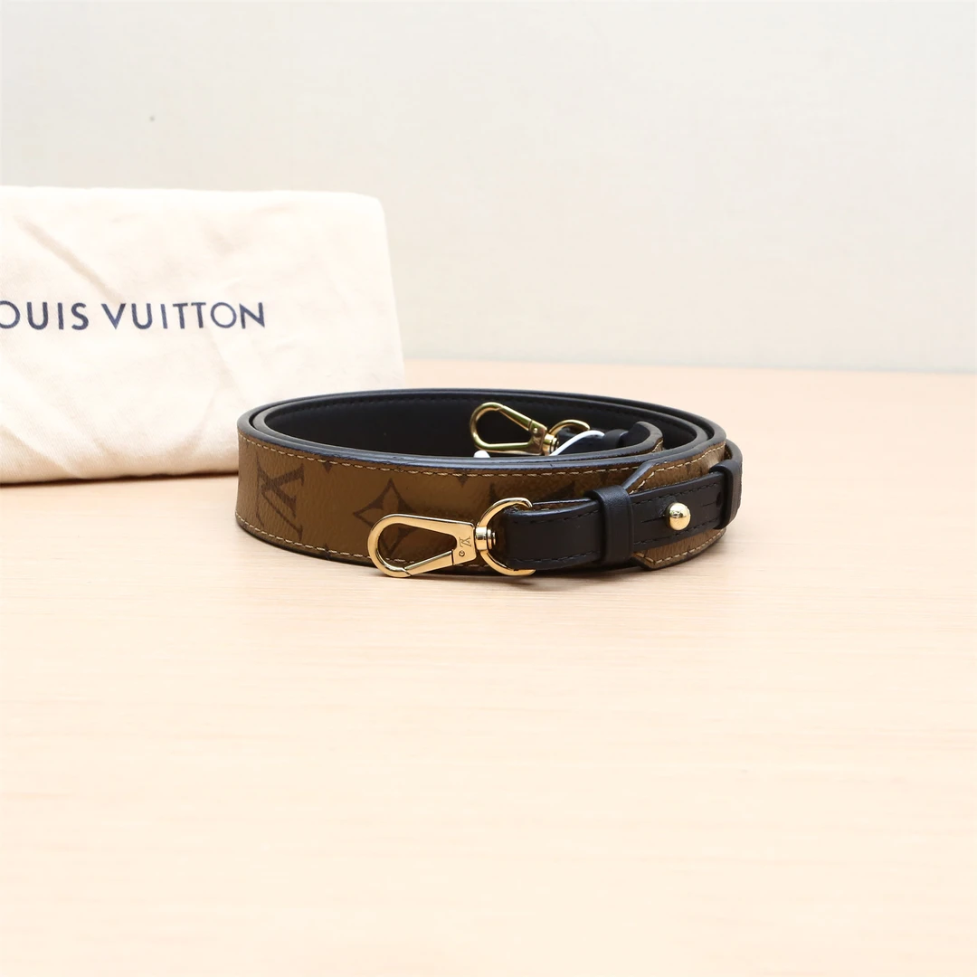 99新 LouisVuitton/路易威登 小花攀攀MONOGRAM 肩带 长款 老花