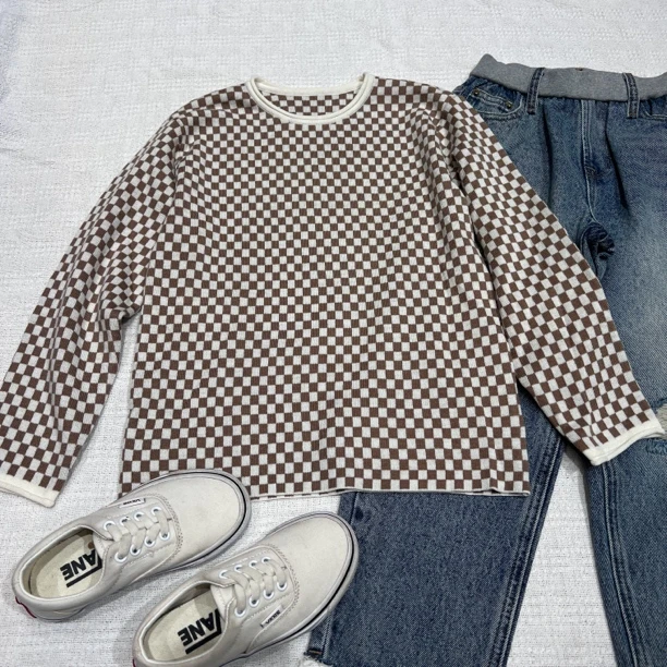 30681高端童装时尚百搭秋冬新品棋盘格毛衣打底衫