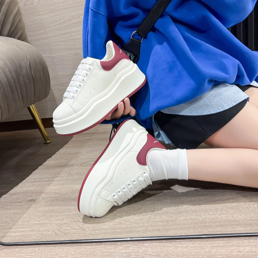 厚底真皮小白鞋女2024春夏韩版基础百搭轻便舒适透气运动休闲板鞋