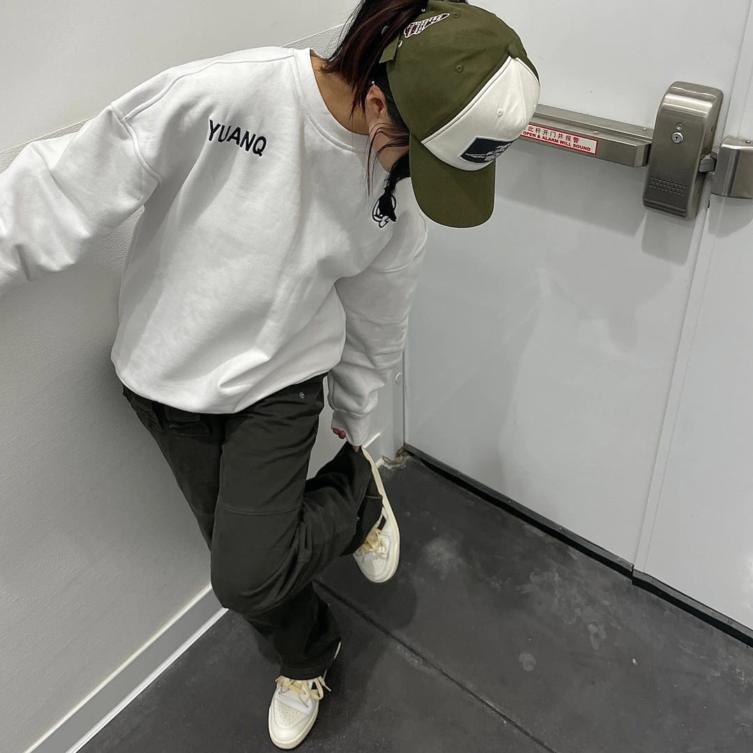 YUANQ基础款双LOGO刺绣圆领卫衣原创小领口小众潮牌宽松加绒上衣