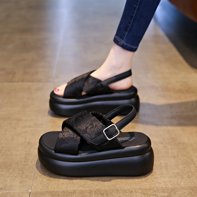 国风凉鞋女夏外穿2024新款百搭洋气搭裙子厚底增高松糕软底凉拖鞋