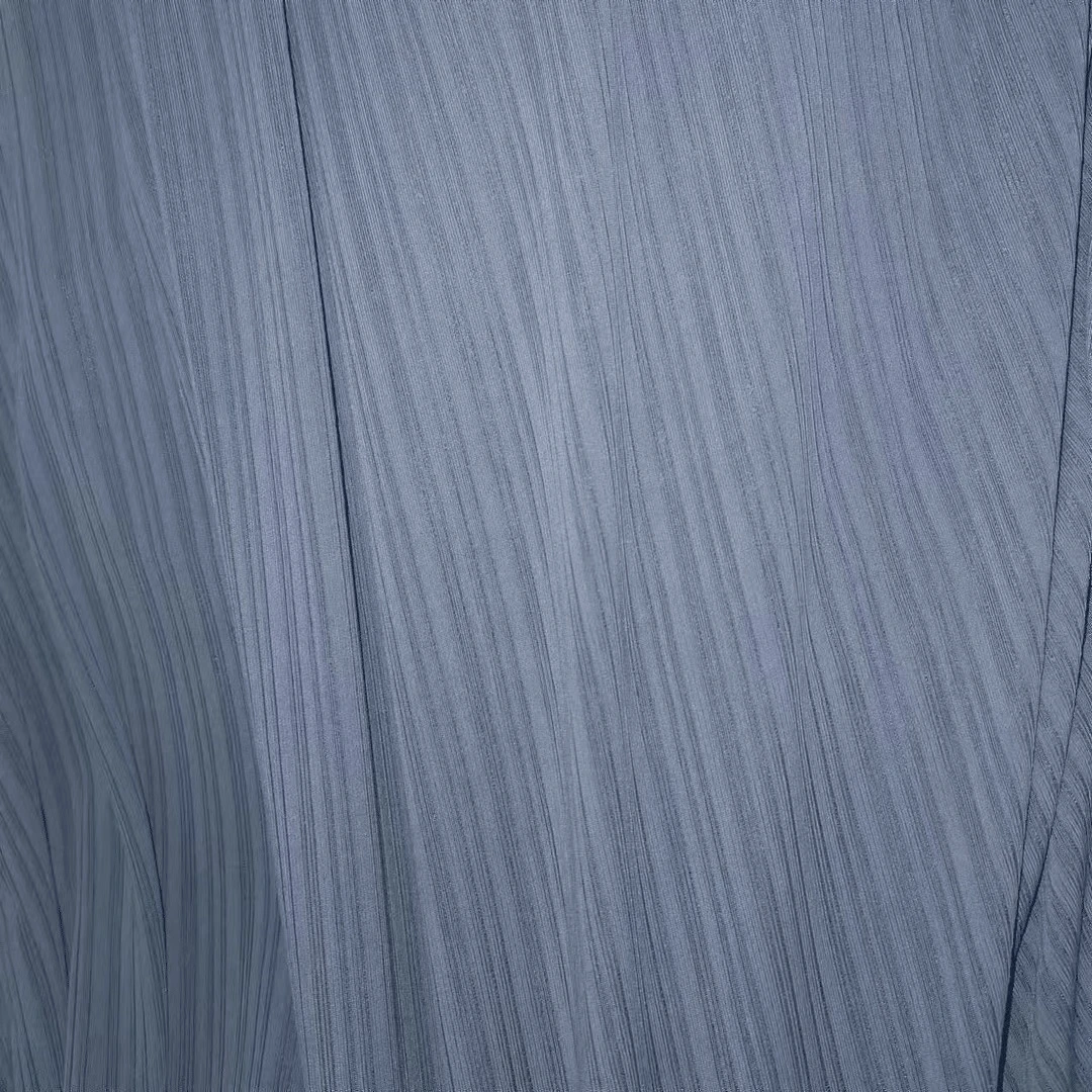 灰蓝魅力绉服装面料 微瑕疵