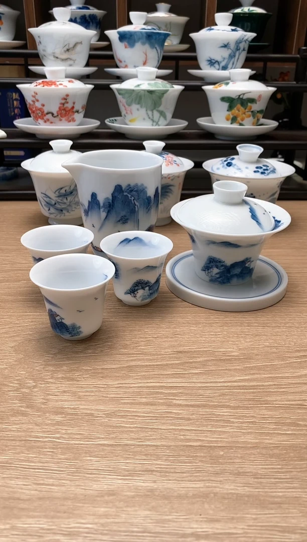 【闪购商品】手绘山水套装马蹄盖碗+3马蹄杯+公道杯