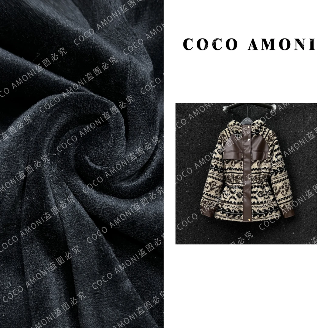 【曼姐专属】高级感连帽女装拼接三角标气质加绒羊羔毛外套AB933